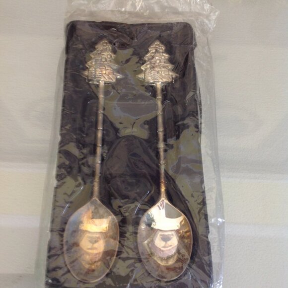 Royal Elegance Silverplated Collectible Spoon Set - Picture 1 of 3